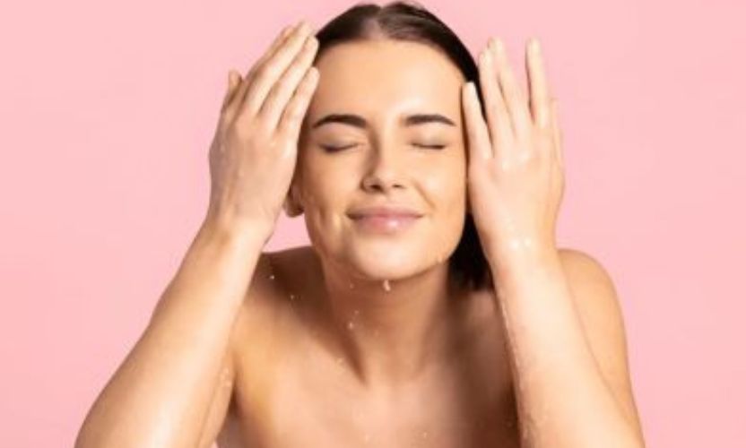 Cleanup service image for Women at Green Trends Ashok Nagar, Chennai